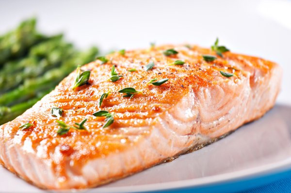 Eating “oily” fish may prevent nasal allergies